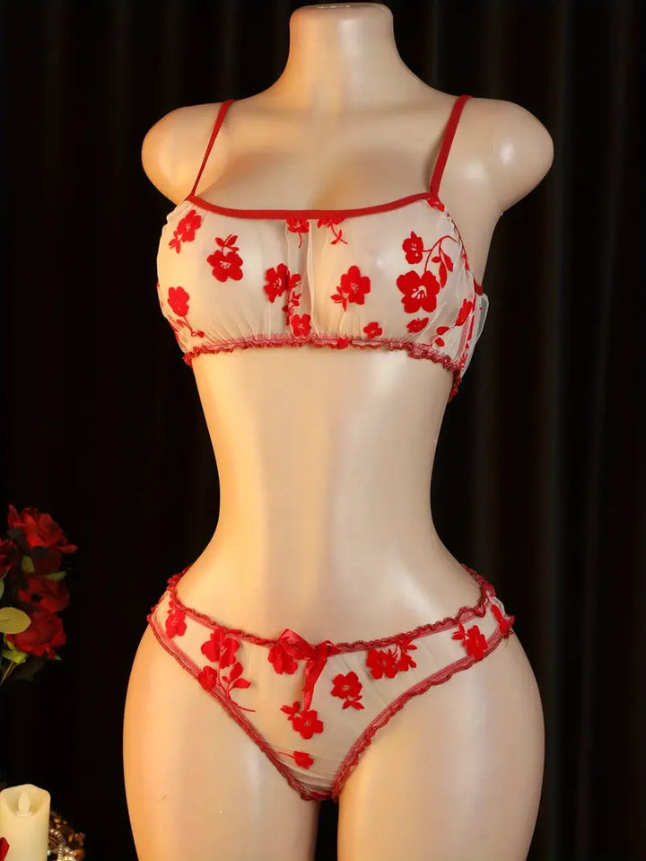 Erotic see-through lingerie set sexy suspender bra thong flower print pajamas chest see-through open gear free passion bra T-pants set new breast-baring bold erotic clothing underwear underwear (includes: underwear + panties)