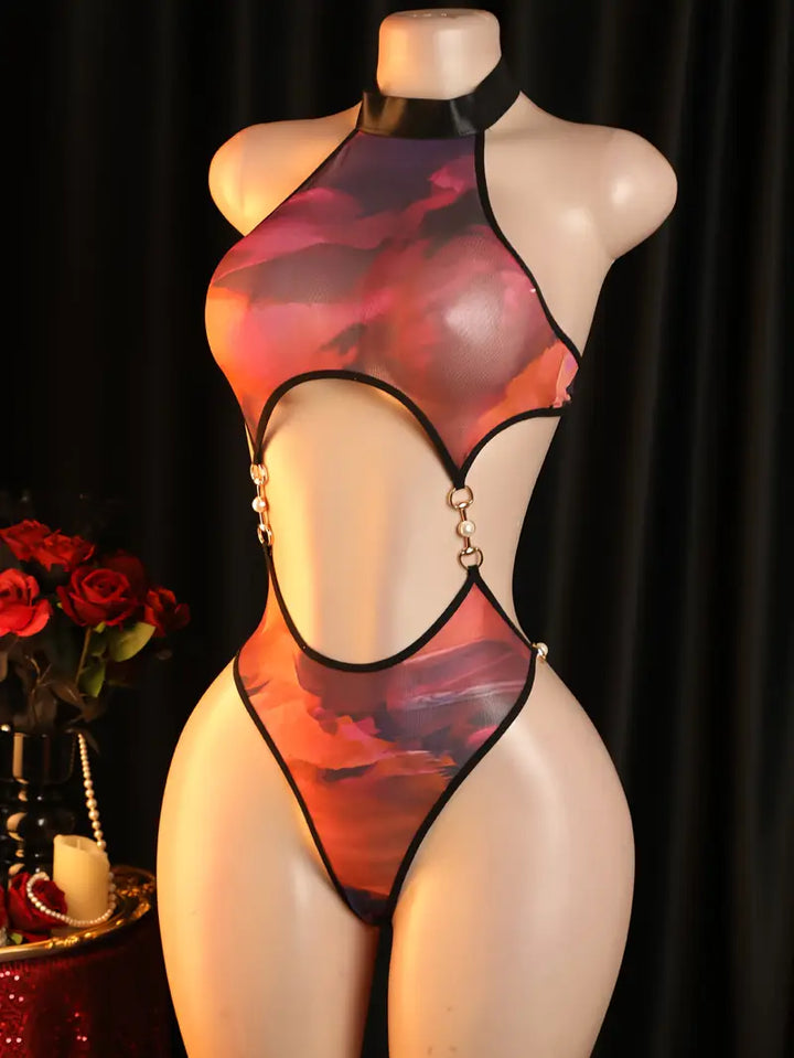 New Sexy Lingerie: Hollow-out Shiny Gold Metal Decor Bodysuit