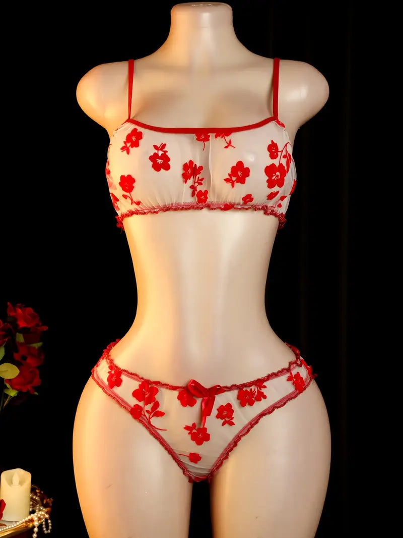 Erotic see-through lingerie set sexy suspender bra thong flower print pajamas chest see-through open gear free passion bra T-pants set new breast-baring bold erotic clothing underwear underwear (includes: underwear + panties)