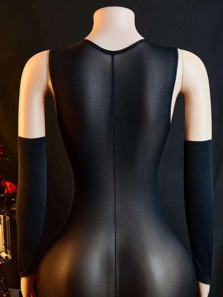Sexy translucent open-crotch bodysuit, hot black long-sleeved bodysuit, erotic lingerie suspender cut-out fishnet net, sexy open-gear stockings see-through mesh tights, bold erotic costume exposing exotic seductive lingerie set