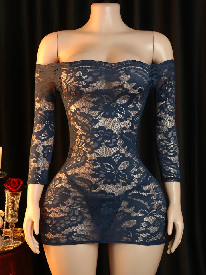 Women's sex doll costume two-piece, sexy semi-sheer jumpsuit off-shoulder hip skirt, sexy lace thong, a must-have for romantic nights and boudoir selfies